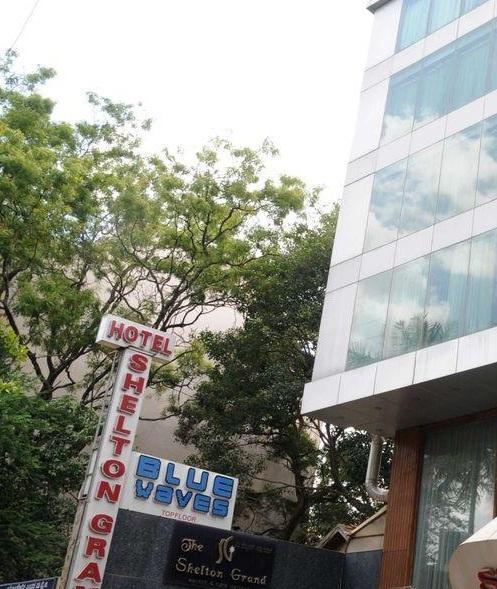 The Shelton Grand Hotel 벵갈루루 외부 사진